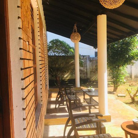 טנגלה Dilena Beach Inn מראה חיצוני תמונה
