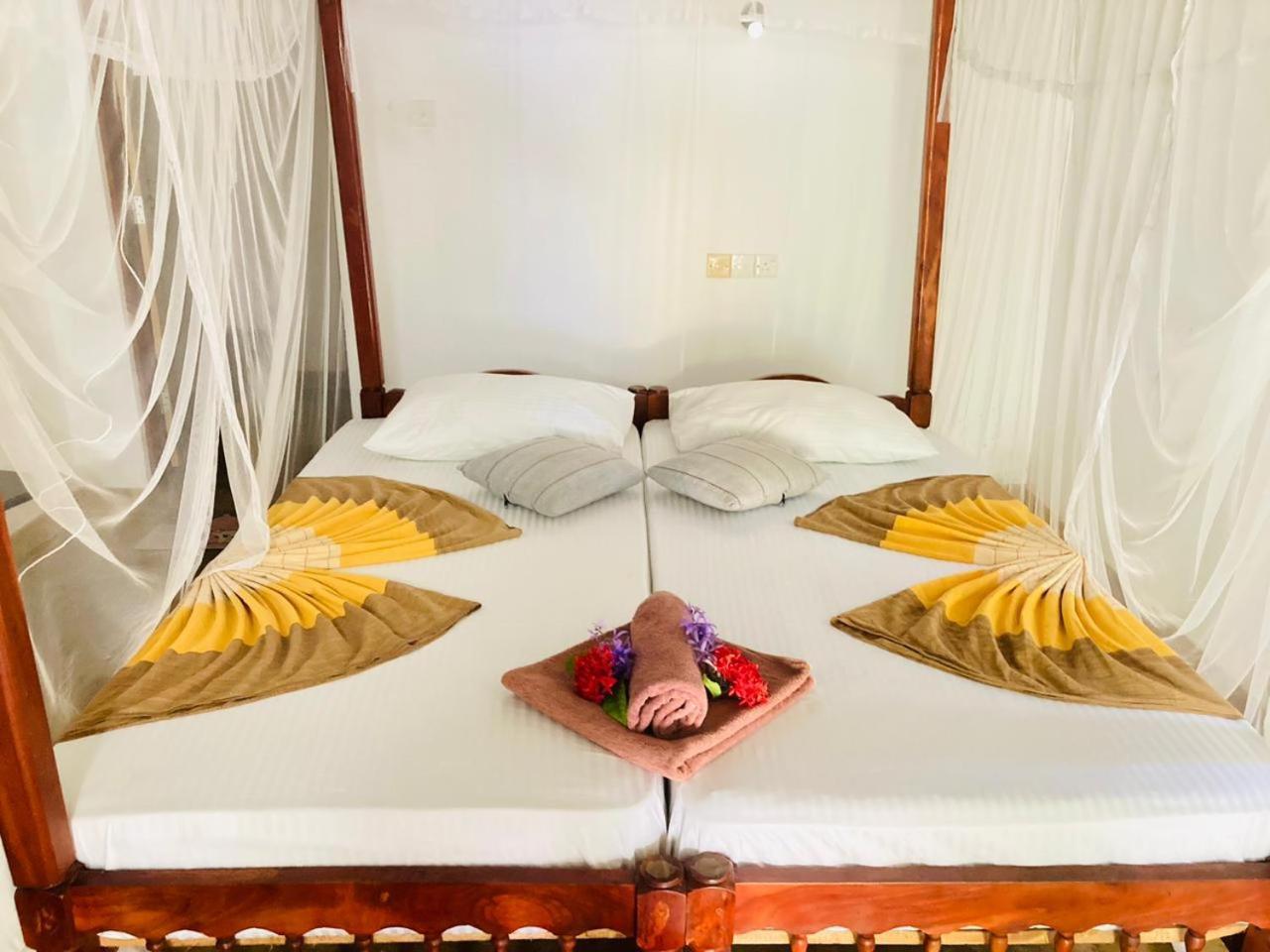 טנגלה Dilena Beach Inn חדר תמונה